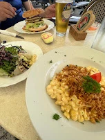 Käsespätzle Mit Salat